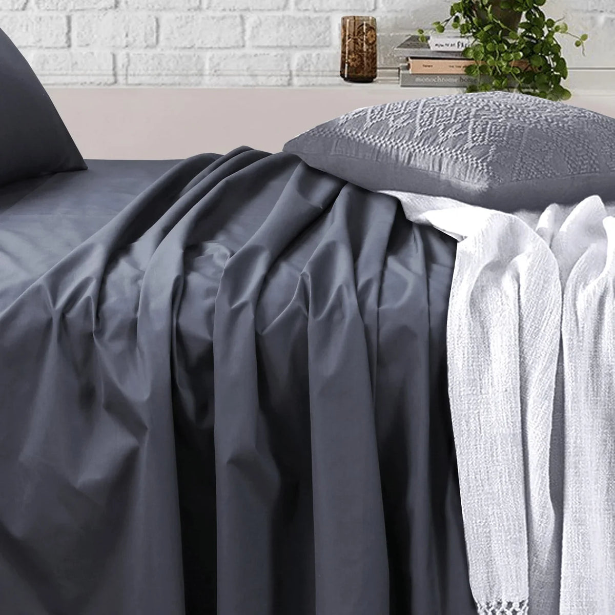Flat And Fitted Bedsheets Set With Pillowcases - Carbon