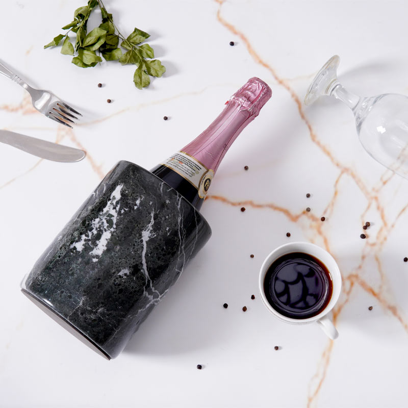 Grapple Wine Chiller in Marble - Black - Notbrand