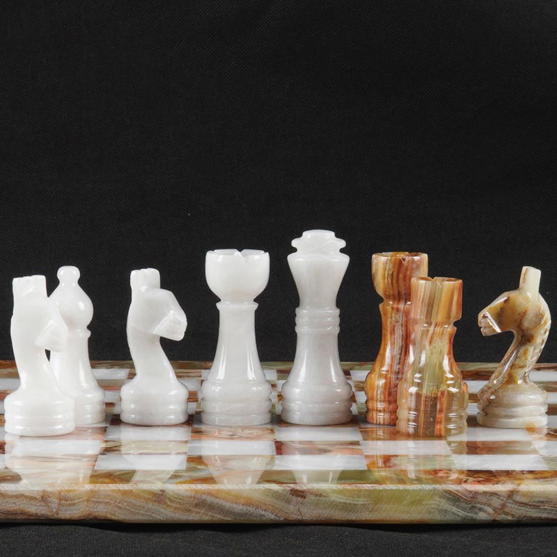 Regal Chess Set in Green & White - 30cm - Notbrand