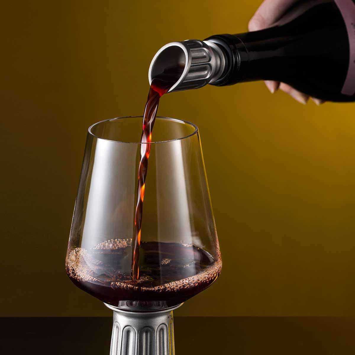 Royal Selangor Vienna Wine Pourer - Pewter - Notbrand