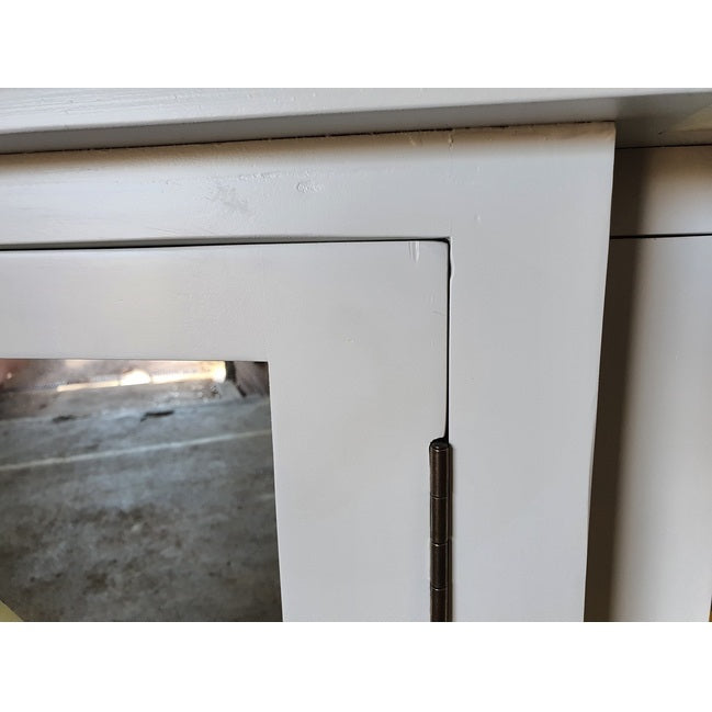 Keats Wood & Mirror 4 Door Sideboard - White - Notbrand