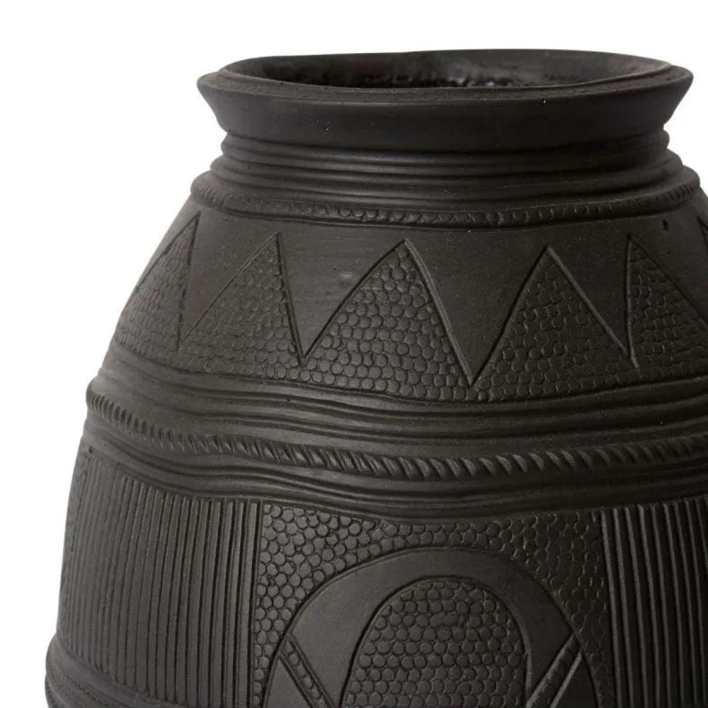 Darius Cement Vase - Black - Notbrand