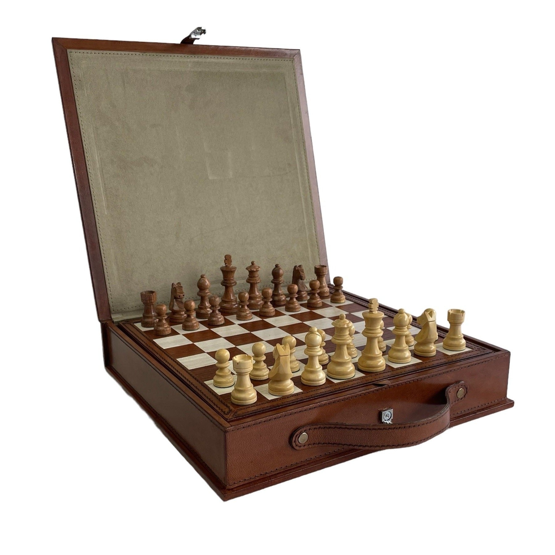 Leather Chess Set Box With Wooden Pieces - Notbrand