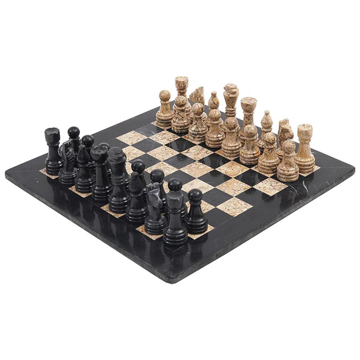 The Royale Chess Set in Black & Coral - 38cm - Notbrand