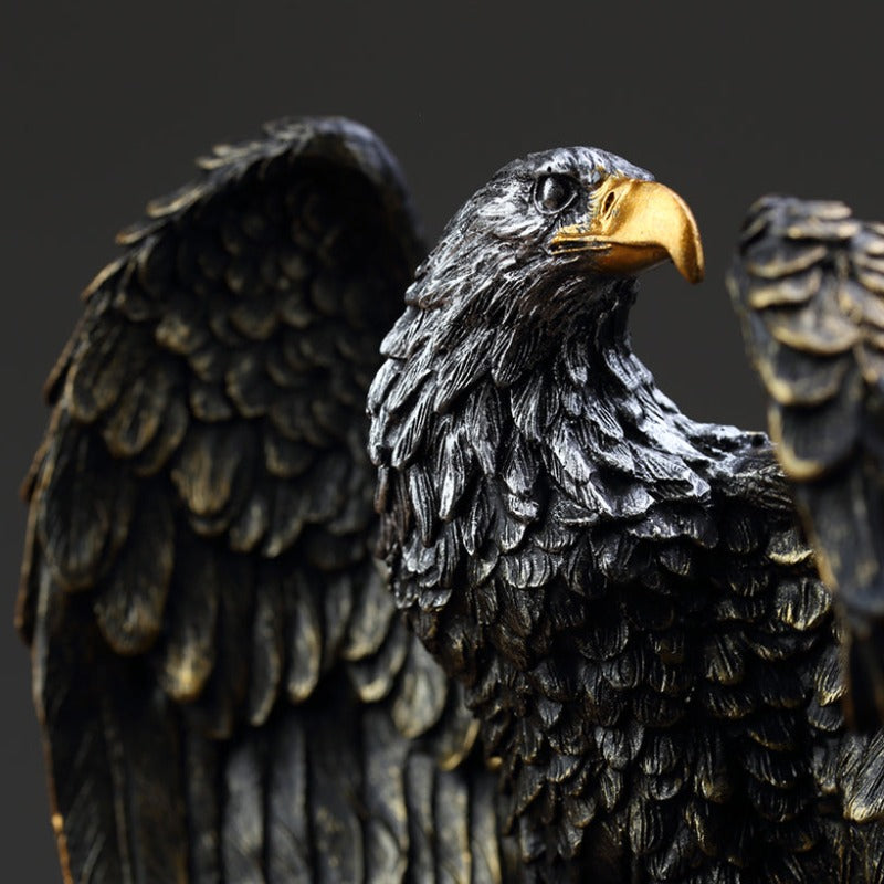 Vintage Resin Eagle Sculpture - Range - Notbrand