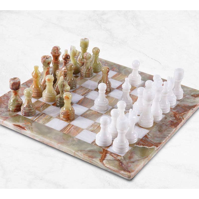 Obsidian Chess Set in Green & White - 38cm - Notbrand