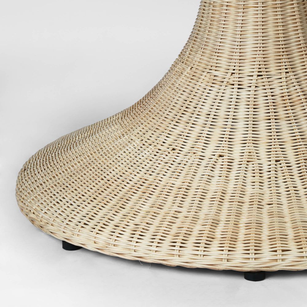 Belmont Round Dining Table in Rattan - 140cm - Notbrand