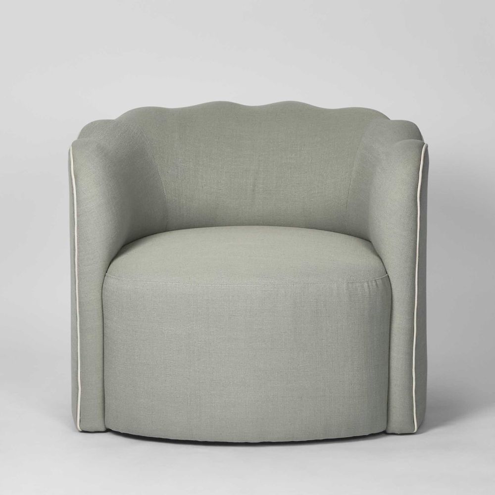 Camille Scallop Armchair with White Piping - Light Blue - Notbrand