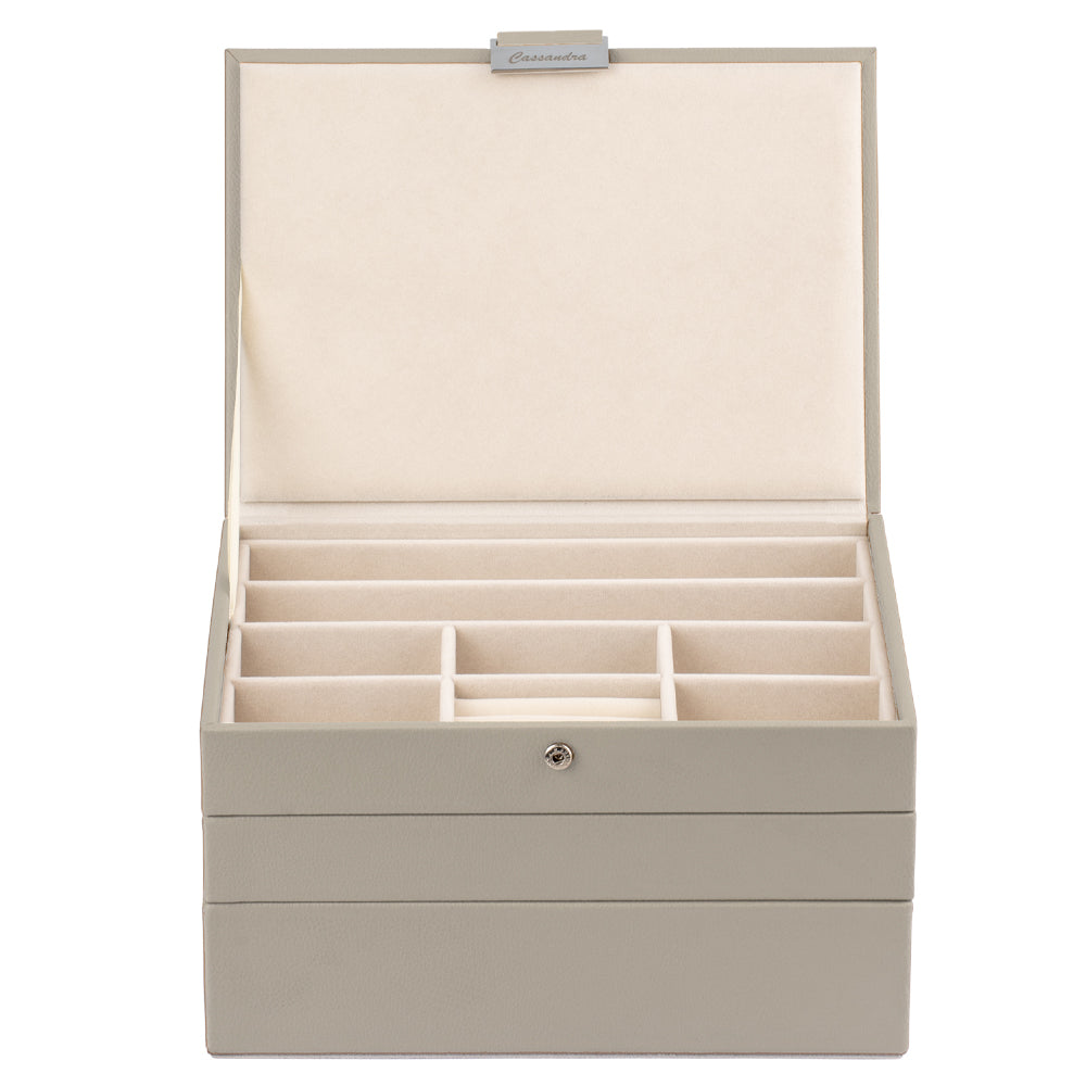 Cassandra's 3 Tray Jewellery Box in Grey - Medium - Notbrand