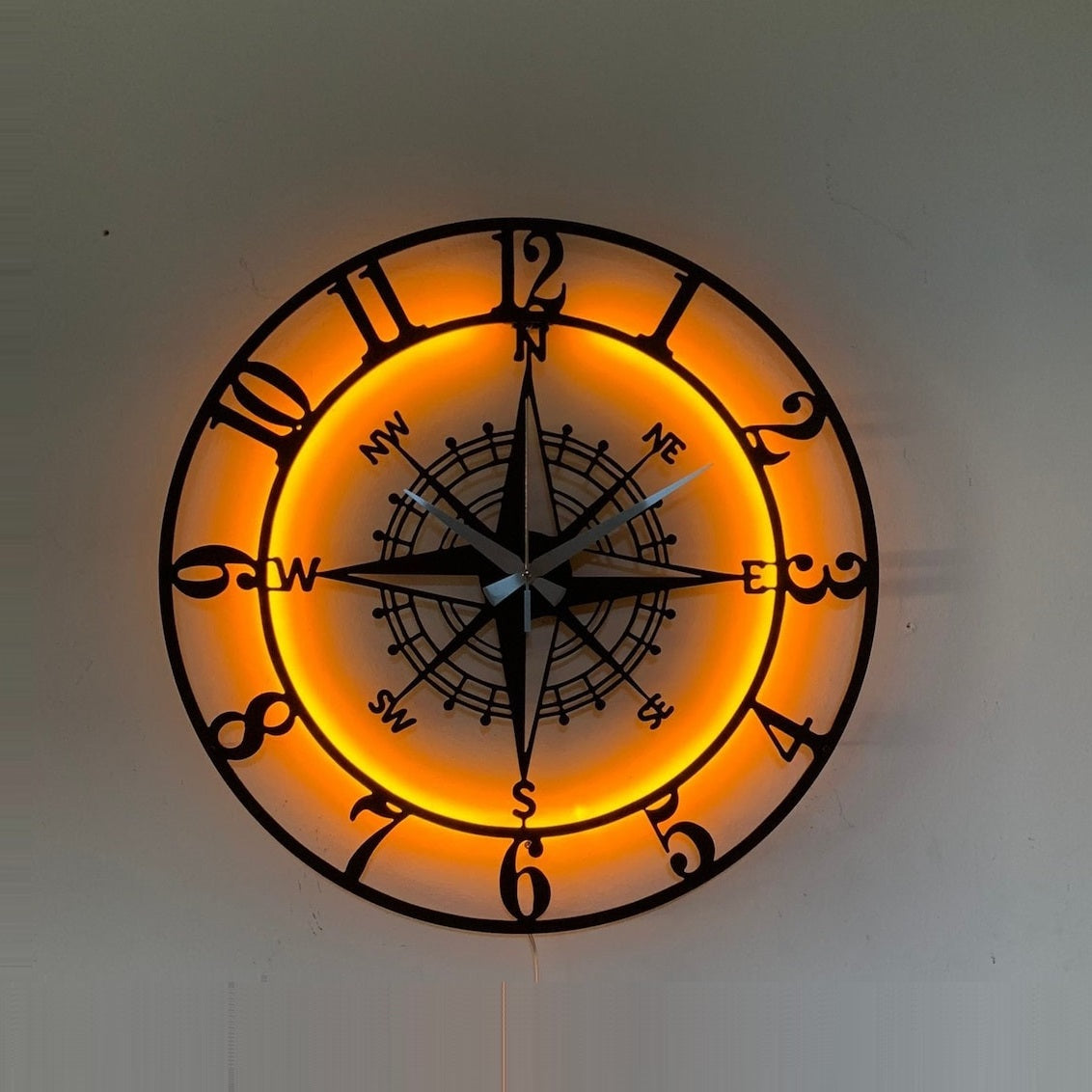 Scavve LED Compass Metal Wall Clock - Notbrand