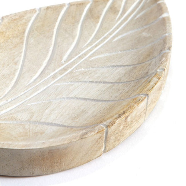 Hand-Carved Mango Wood Leaf-Shape Tray - 30cm - Notbrand