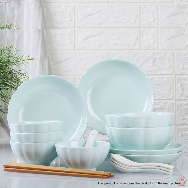 Ceramic Dinnerware Bowl Set in Light Blue - Set of 5 - Notbrand