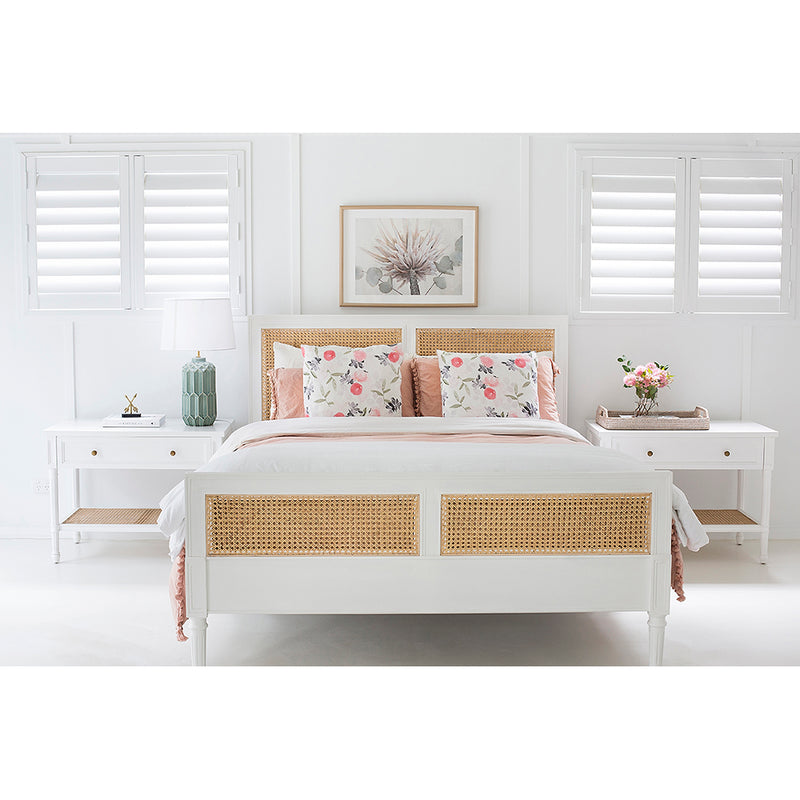 Percy Cane Bed in White – Double - Notbrand
