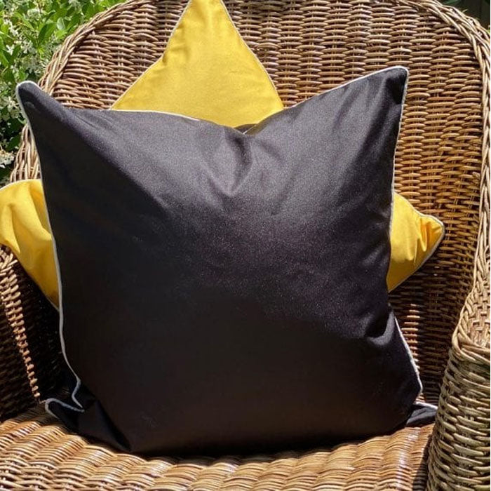 Monte Carlo Black Cushion - Notbrand