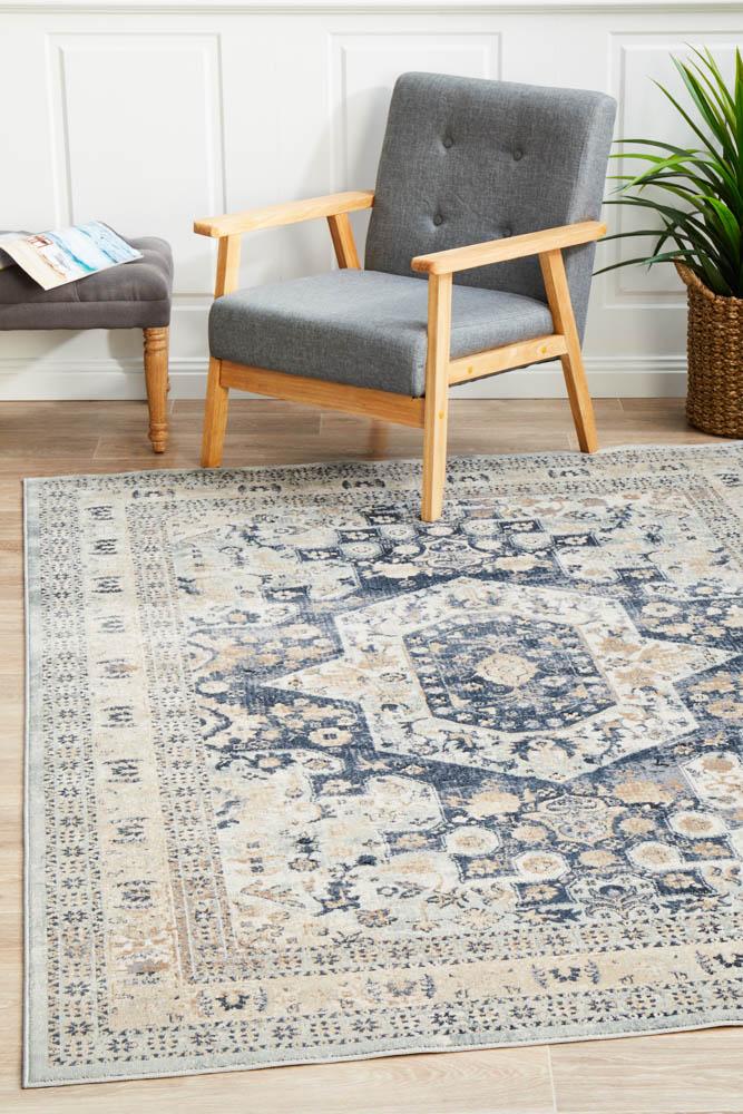 Providence Esquire Brushed Traditional Blue Rug - Notbrand