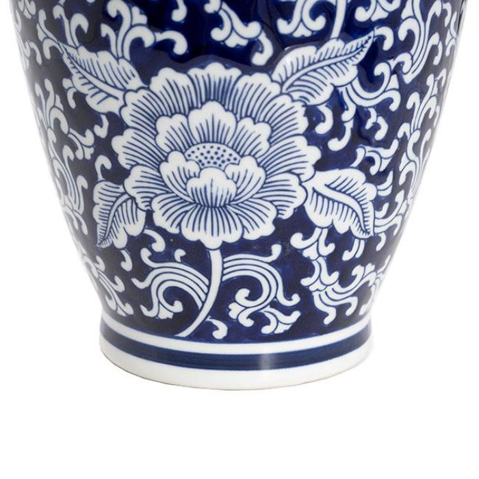 Peony Porcelain Jar in Blue & White - Medium - Notbrand