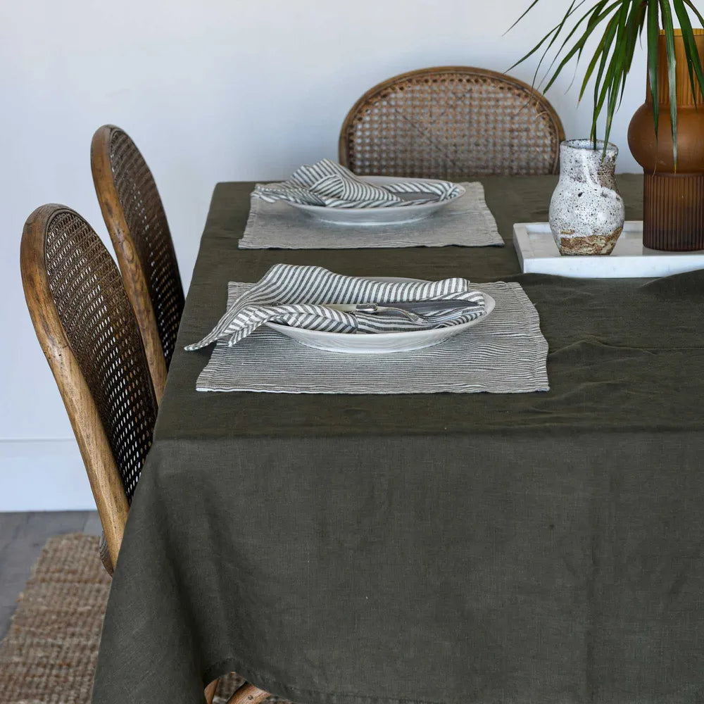 Classic Linen Tablecloth - Olive Green - Notbrand